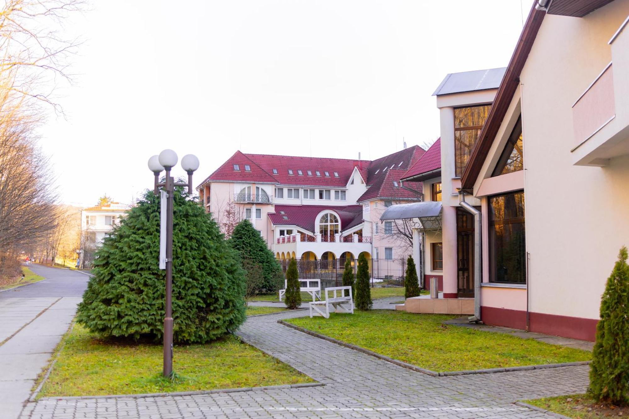 Ruta Resort Polyana Exterior photo